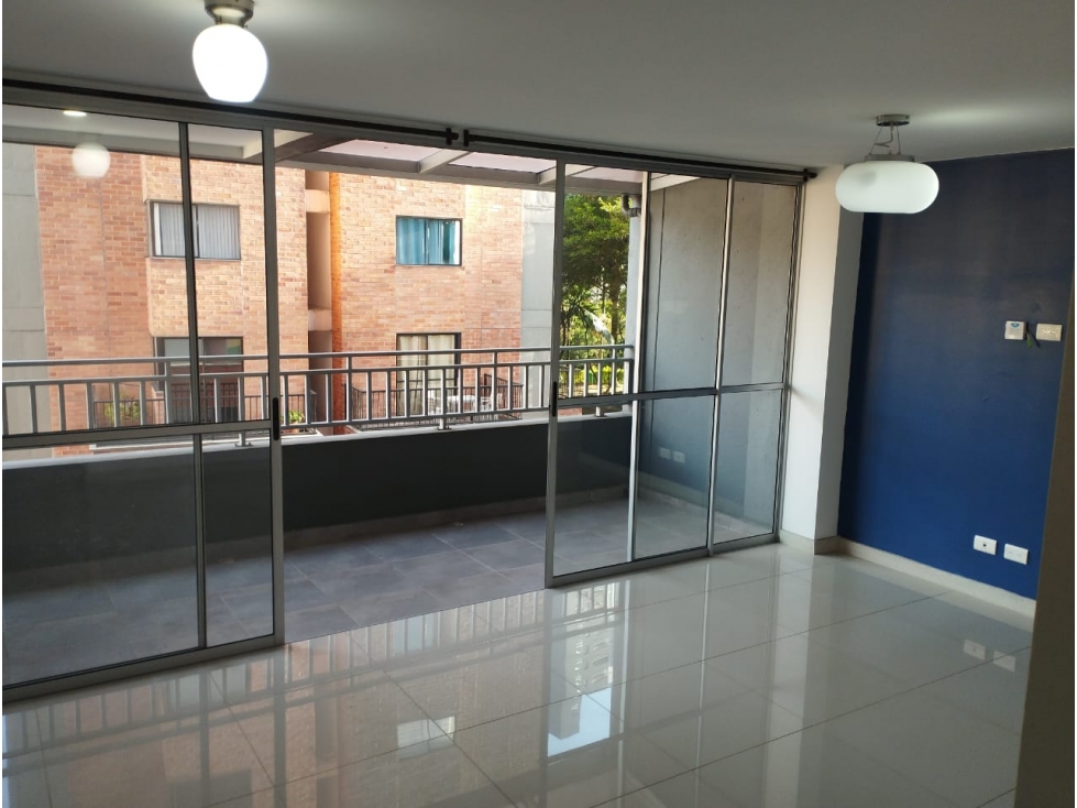 Apartamento en venta en Suramérica- Amplio y moderno