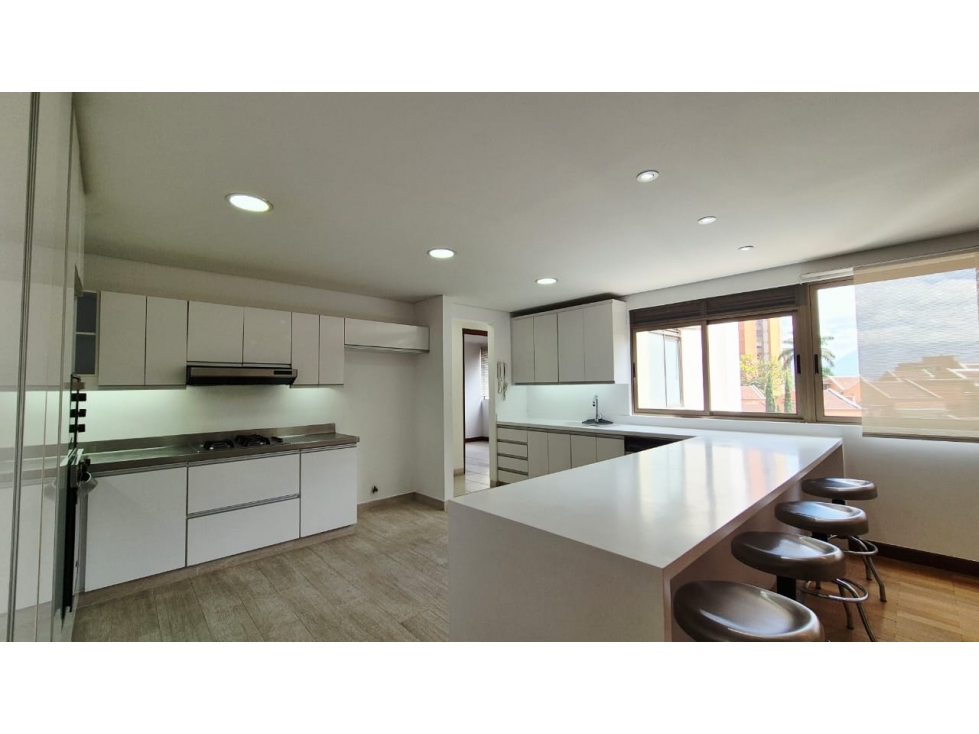 VENTA DE APARTAMENTO EN EL POBLADO - LA SUPERIOR — foto 5