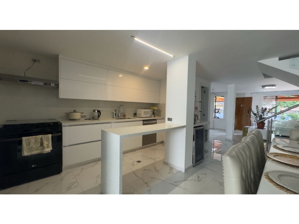 Venta de casa en Envigado, zona Plana- Sector San José — foto 3