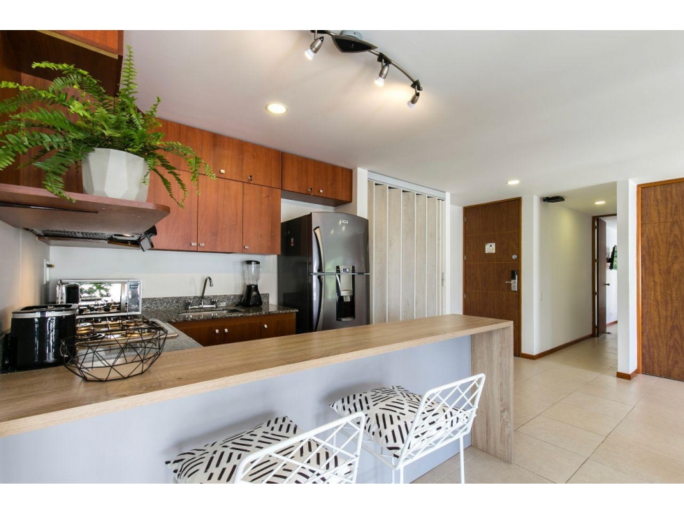 Apartamento amoblado con Licencia hotelera en el Poblado — foto 4