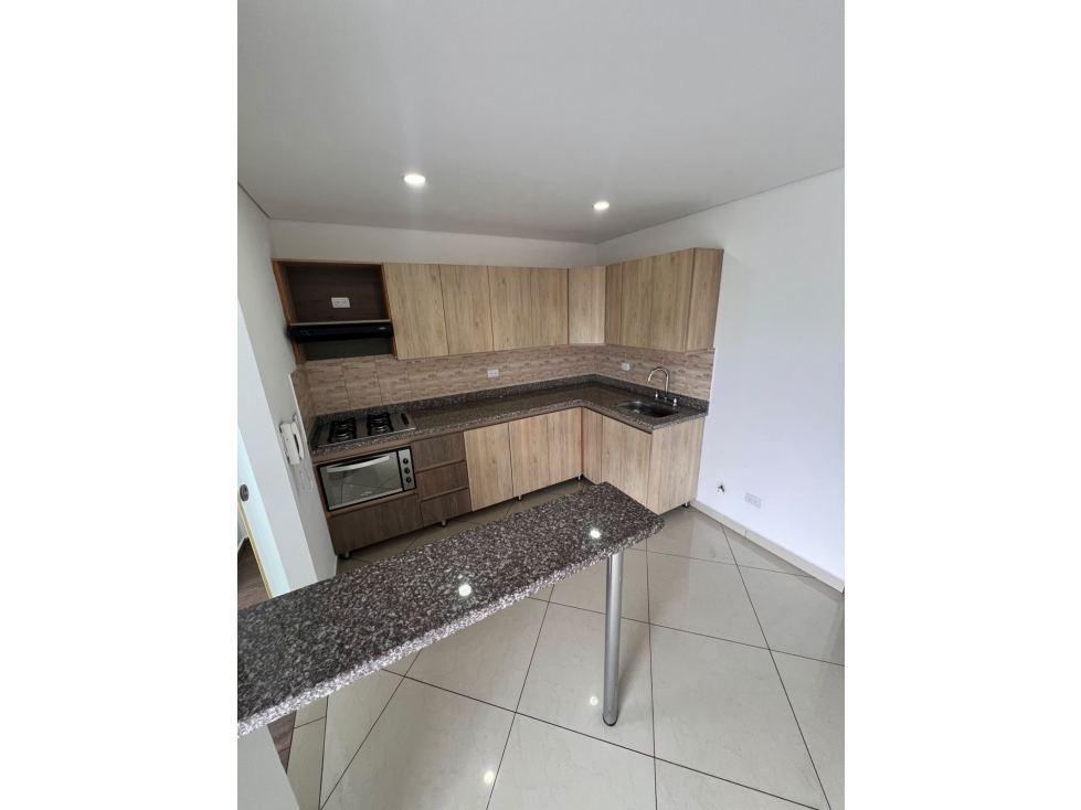 APTO EN ZONA RESIDENCIAL SECTOR COLEGIOS- RIONEGRO — foto 3