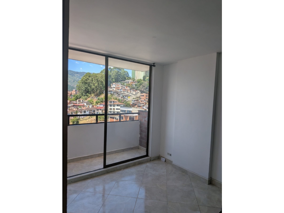 Vendo apartamento acogedor en Loreto- Medellin