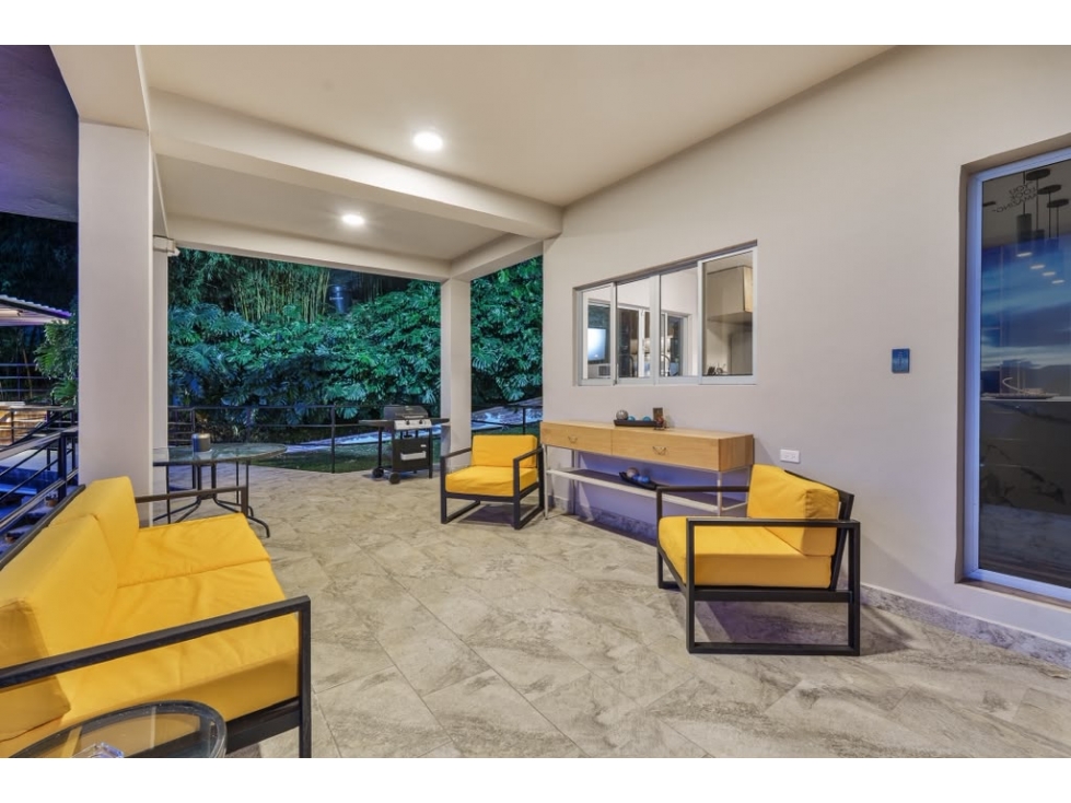 VENTA DE CASA EN LAS PALMAS-MEDELLIN — foto 3