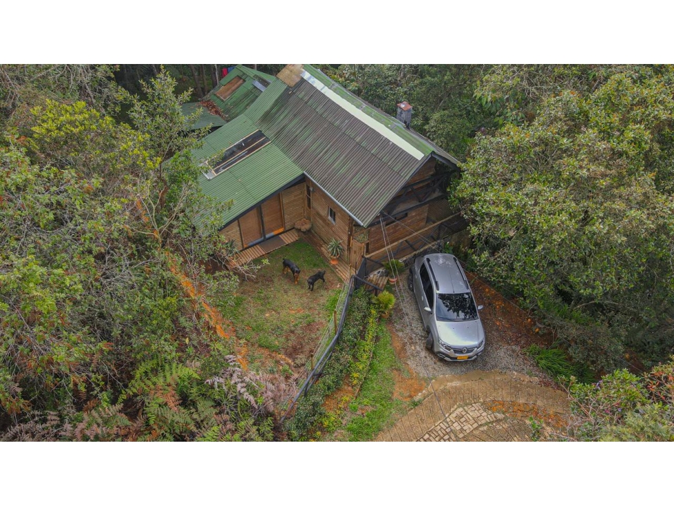 Venta de casa lote independiente en Santa Elena - 4