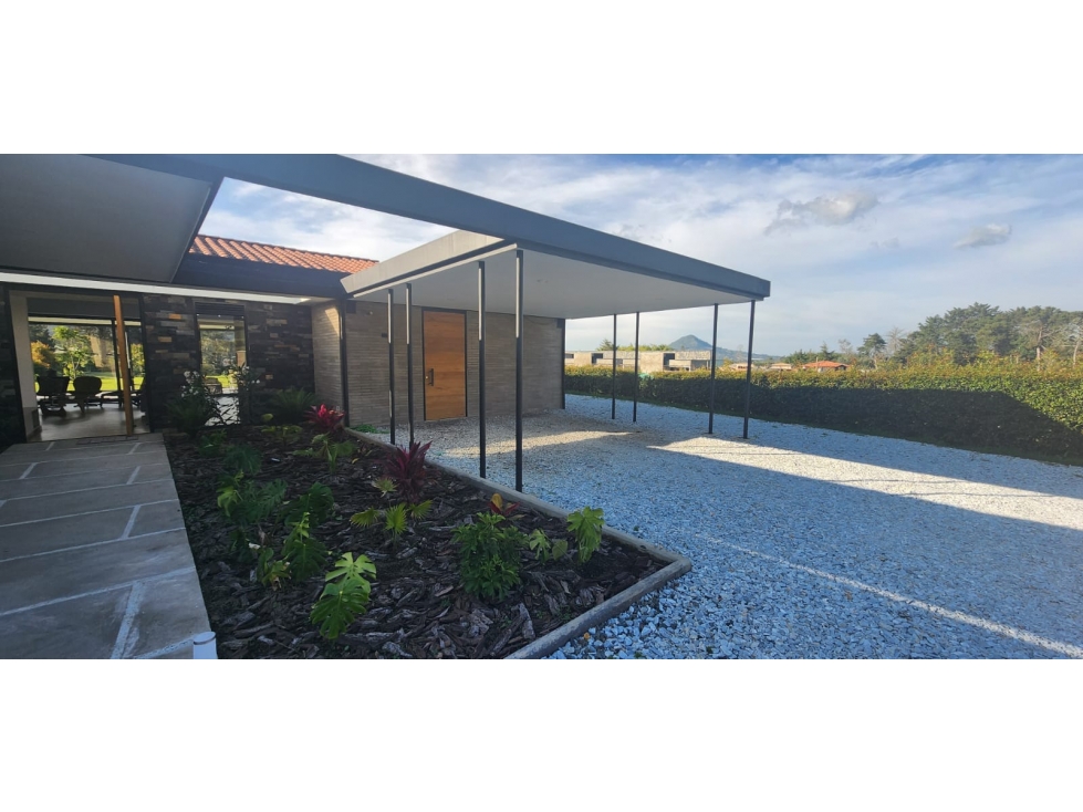 CASA FINCA DE UN SOLO NIVEL EN PARCELACIÓN CERRADA- LA CEJA — foto 3