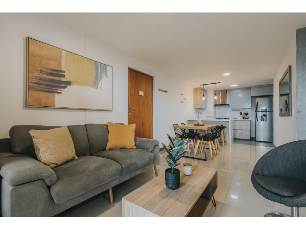 VENTA DE APARTAMENTO REMODELADO EN LOS BALSOS- POBLADO — foto 3