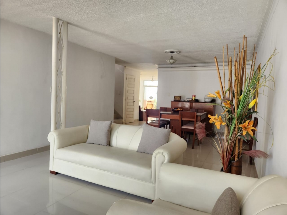 Casa independiente en Belén Malibu con gran potencial — foto 4