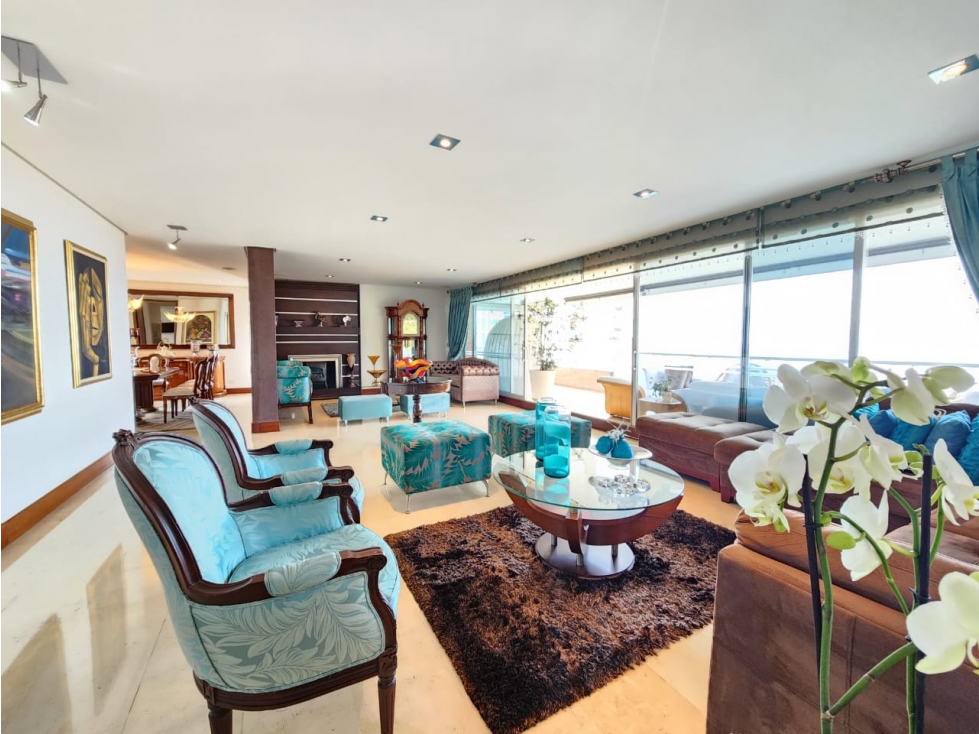 Venta de Apartamento de lujo, vista inigualable. Sector el Tesoro — foto 4