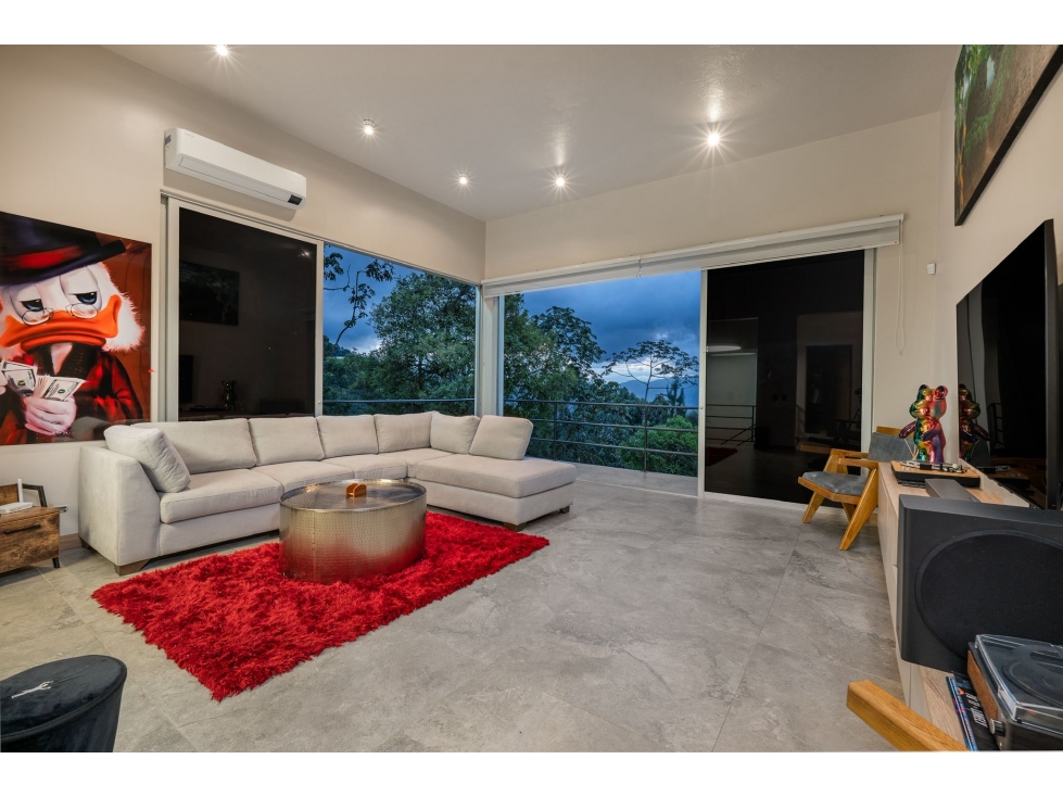 Venta de Casa en Envigado sector Las Palmas — foto 2