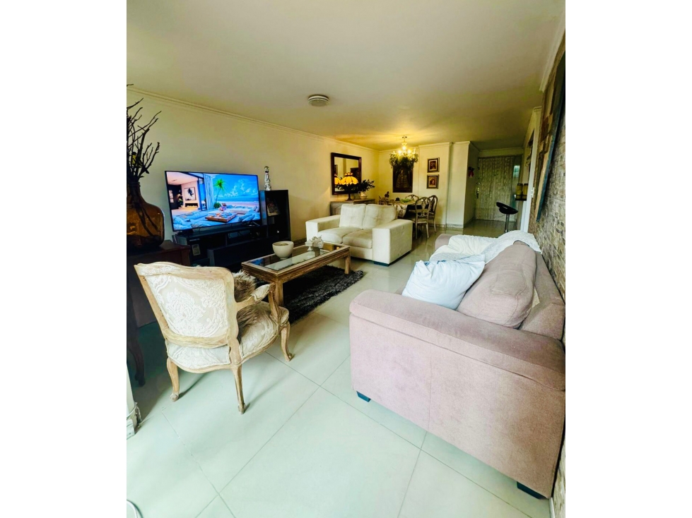 Apartamento en los Balsos con la transversal superior