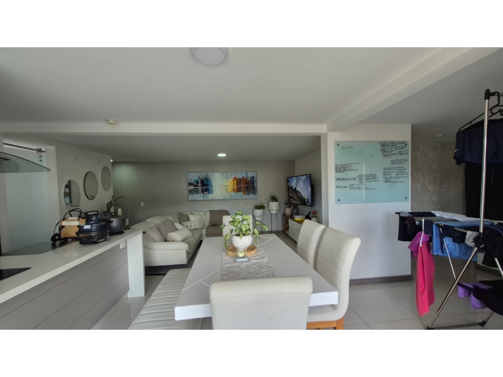 Venta de apartamento ubicado en el exclusivo sector de Suramérica