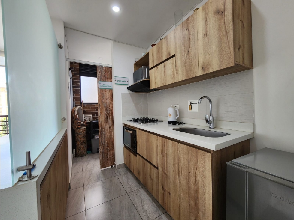 VENTA PARA CONSULTORIO, OFICINA O VIVIENDA, IMPECABLE! CABAÑAS BELLO — foto 5