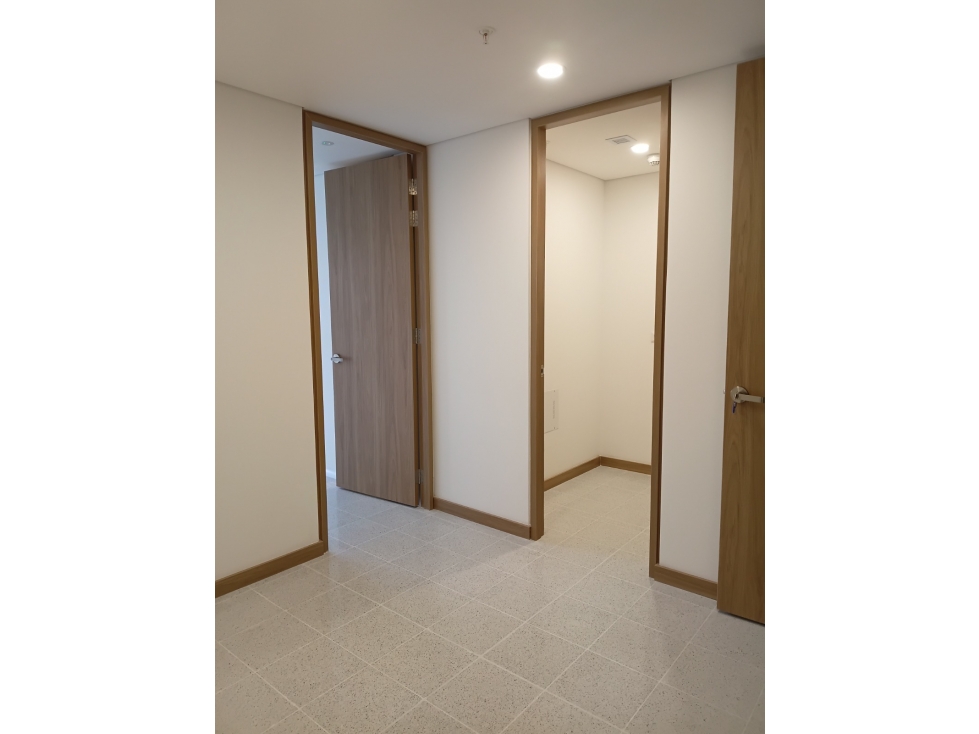 VENTA DE CONSULTORIO MÉDICO SAN JUAN CON LA 80 — foto 6
