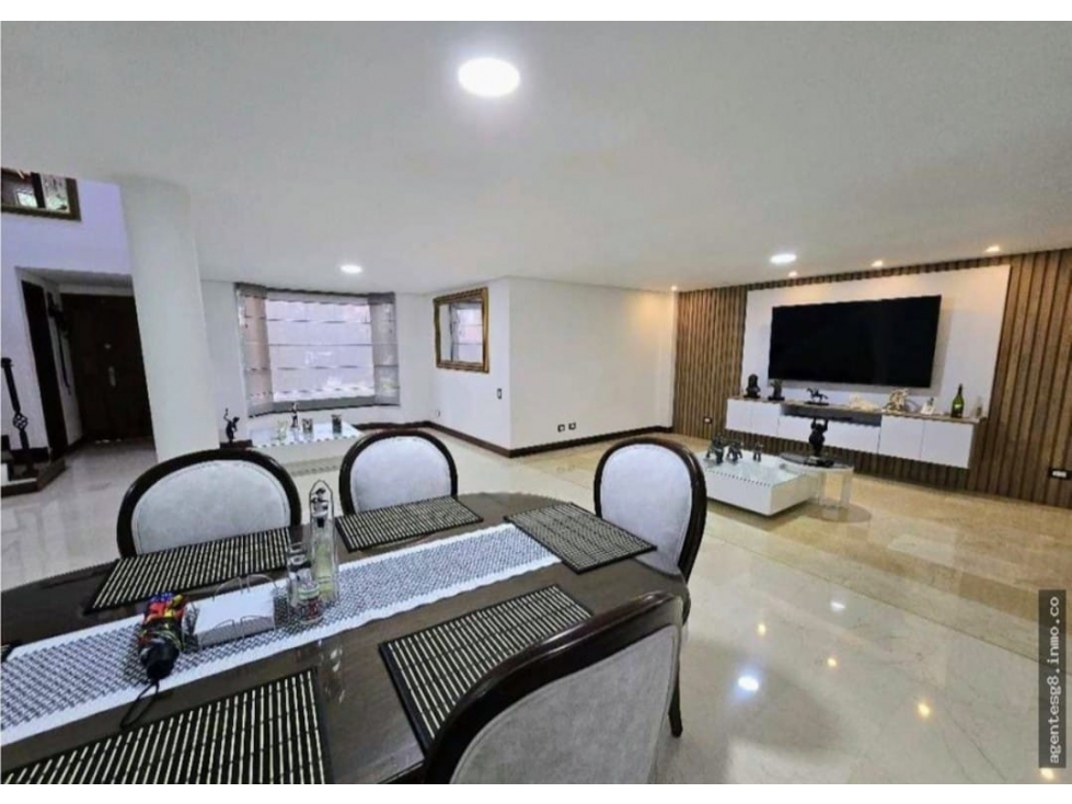 Casa rodeada de naturaleza y en una zona de alta valorización — foto 2