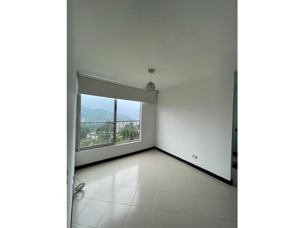 *VENTA DE APARTAMENTO CON VISTA A MEDELLÍN EN SAN ANTONIO DE PRADO.* — foto 3
