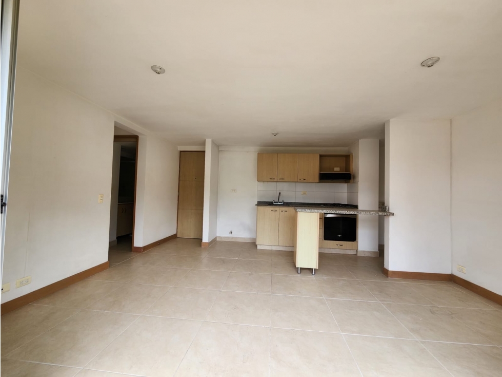PRECIO DE OPORTUNIDAD. VENTA DE APARTAMENTO EN SABANETA. — foto 4