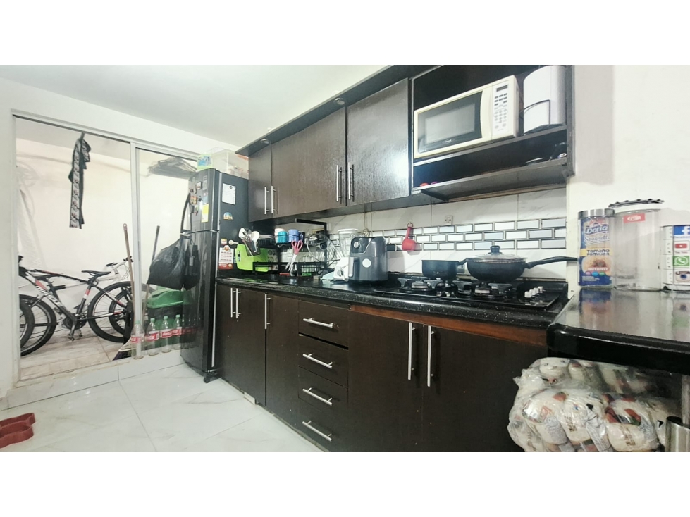 Casa Unifamiliar de 4 niveles en Rionegro Los Llanitos — foto 4