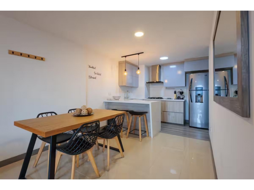 VENTA DE APARTAMENTO REMODELADO EN LOS BALSOS- POBLADO — foto 6