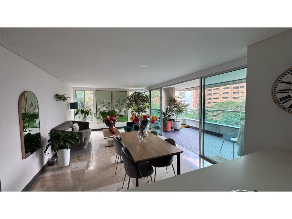 Venta de apartamento en el Poblado- Sector Castropol — foto 2
