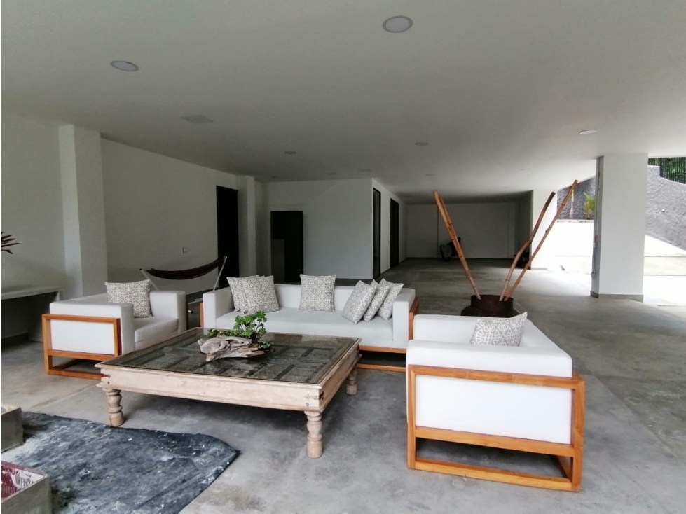 Venta de casa en Chuscalito - 2