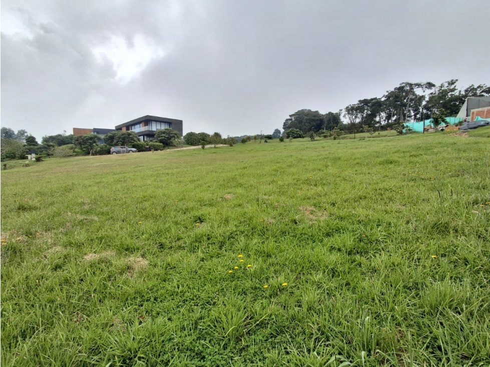 Venta de lote en el Alto de las Palmas- Sector la Acuarela — foto 4