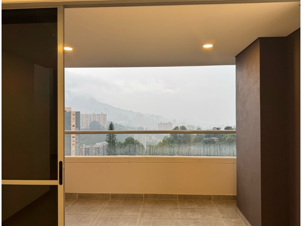 Venta de penthouse en Envigado sector Camino Verde — foto 4