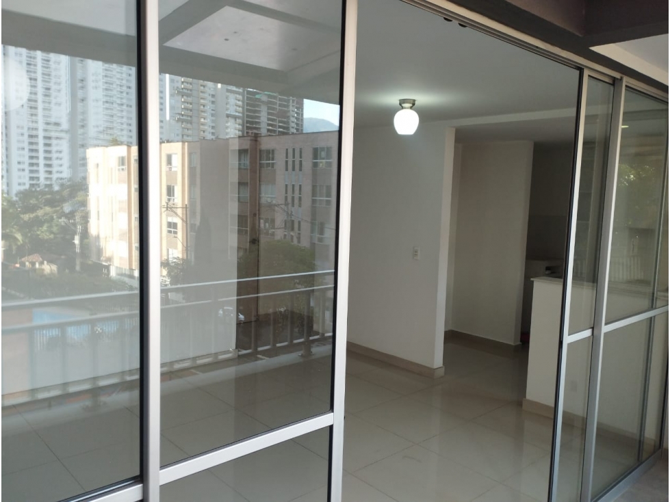 Apartamento en venta en Suramérica- Amplio y moderno — foto 5