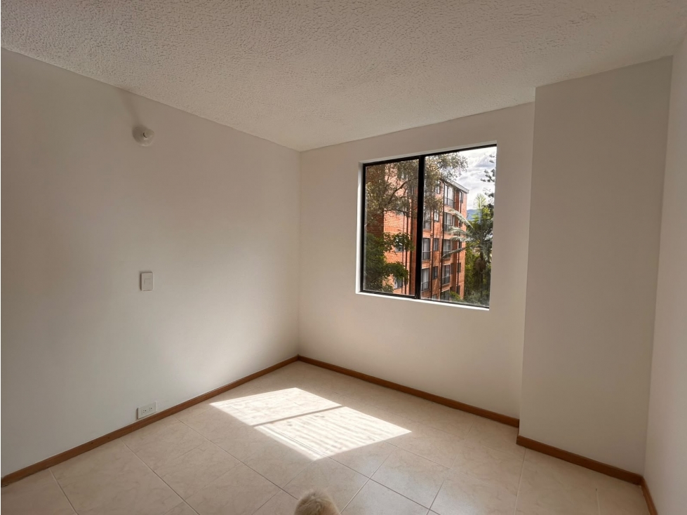 VENTA DE APTO REMODELADO- ENVIGADO LOMA DEL ESCOBERO — foto 5