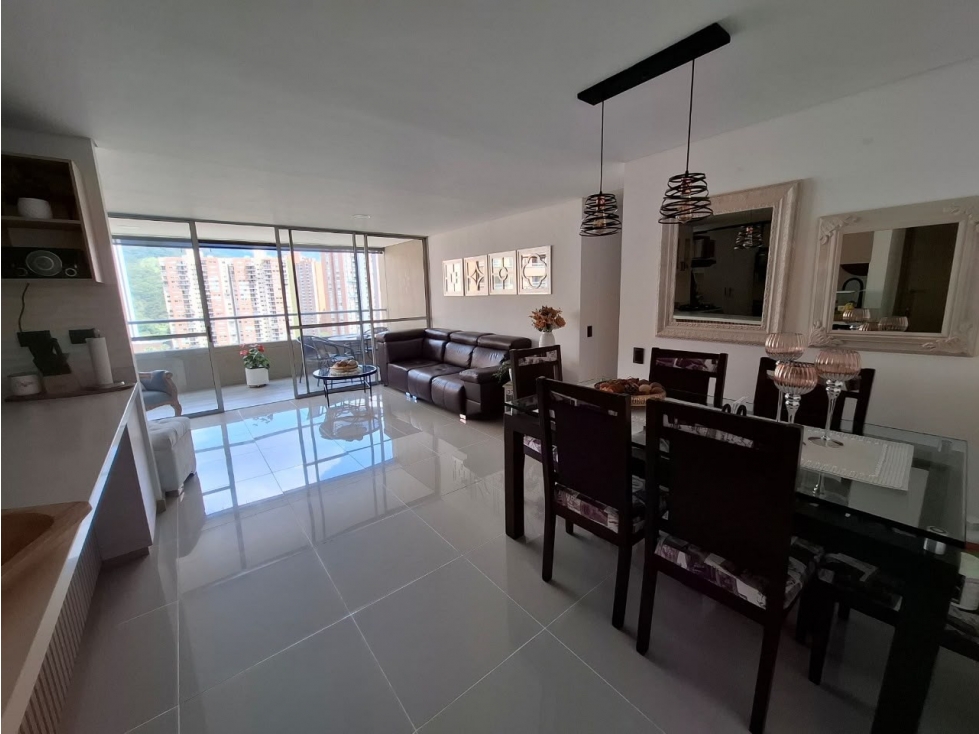 MUY COMERCIAL, VENTA APARTAMENTO EN SABANETA - SAN JOSÉ — foto 4