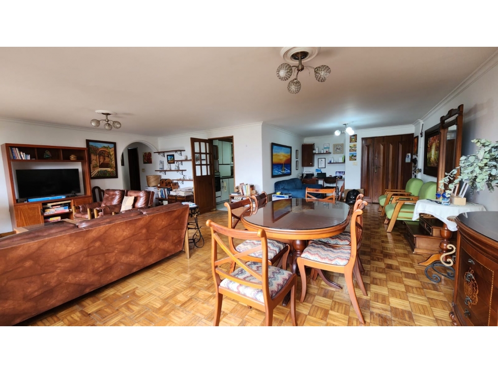 VENTA APARTAMENTO EN CONQUISTADORES -MEDELLIN 