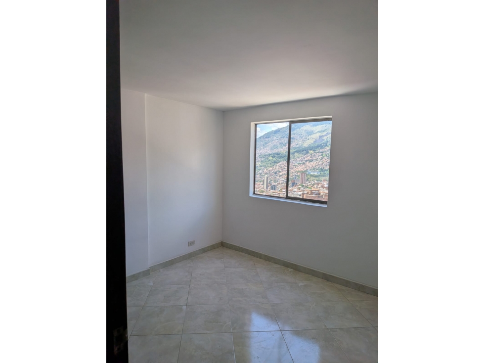 Vendo apartamento acogedor en Loreto- Medellin  — foto 5