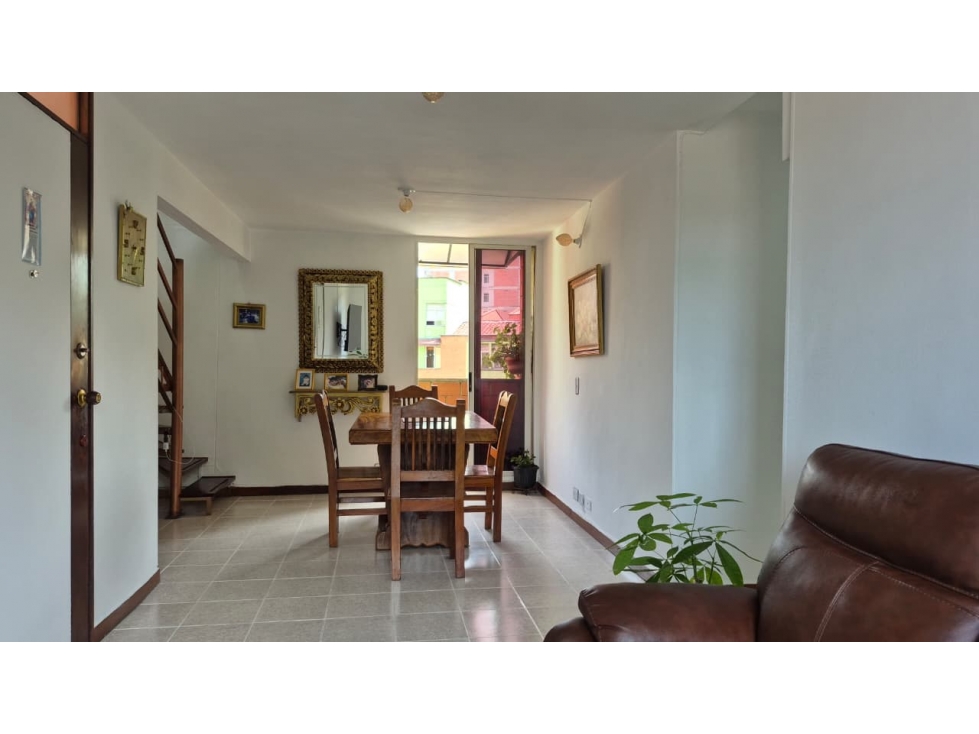 VENTA APARTAMENTO DÚPLEX EN SABANETA, SECTOR ALIADAS DEL SUR — foto 2