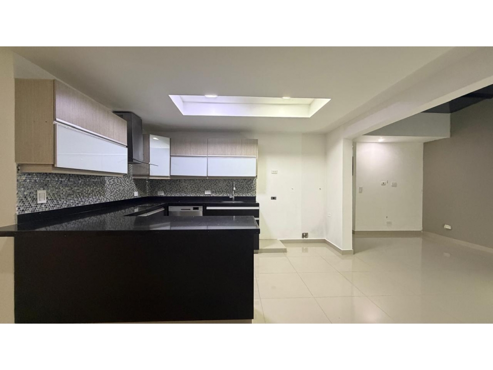 VENTA APARTAMENTO ENVIGADO LA FRONTERA MUCHA AMPLITUD - 6