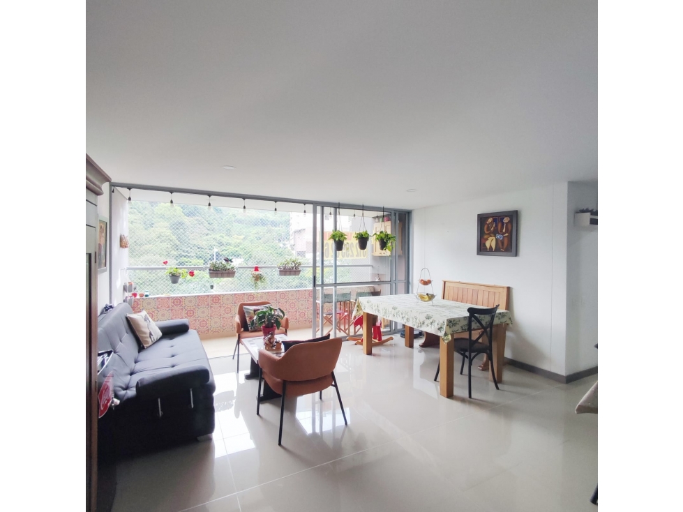 Venta de apartamento en Sabaneta sector Aves Maria — foto 4