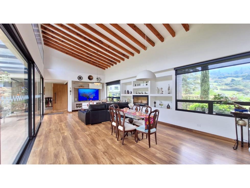 Vendo casa campestre en Envigado, loma del Escobero. — foto 2