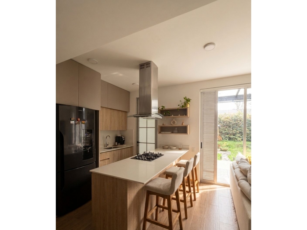 VENDEMOS CASA EN LA CEJA 137m² CON JARDÍN PRIVADO EN UNIDAD CERRADA — foto 3