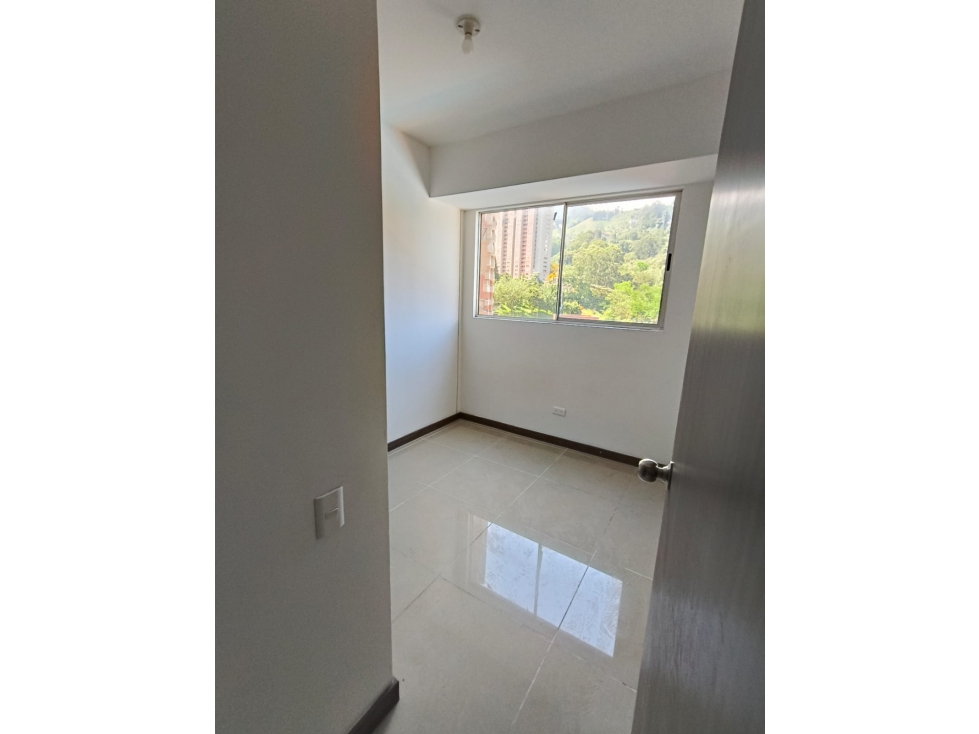 Apartamento con hermosa vista en Sabaneta, Asdesillas — foto 6