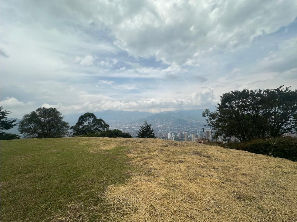 Hermoso lote en Palmas, Vista espectacular a todo Medellín — foto 5
