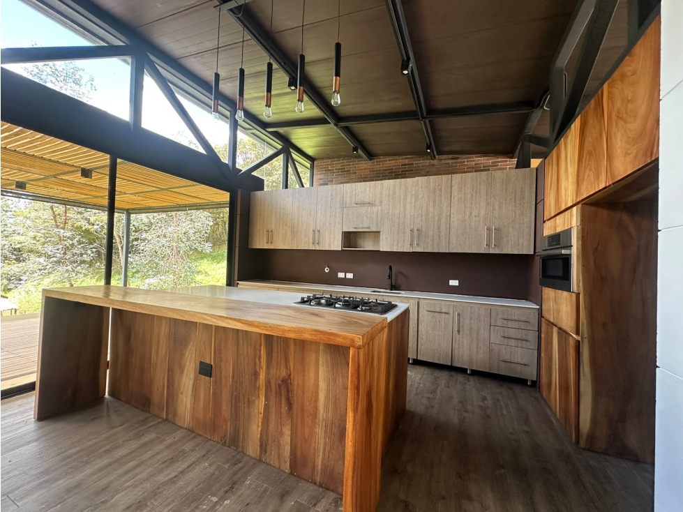 VENTA DE CASA EN ENVIGADO LOMA DEL ESCOBERO — foto 4