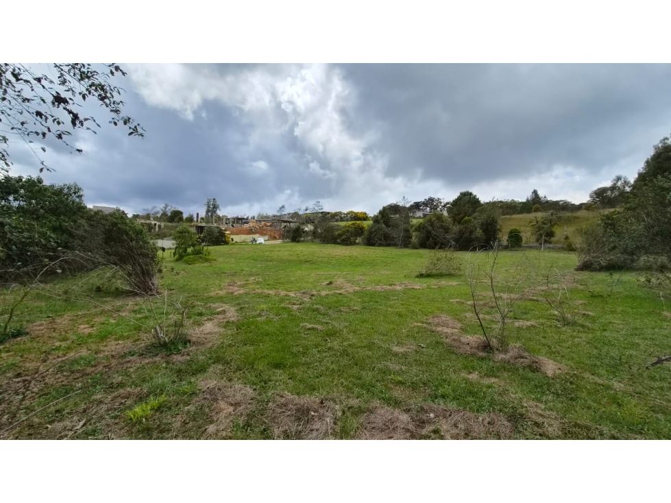 LOTE EN VENTA ALTO DE LAS PALMAS-SECTOR LA ACUARELA-ENVIGADO — foto 3