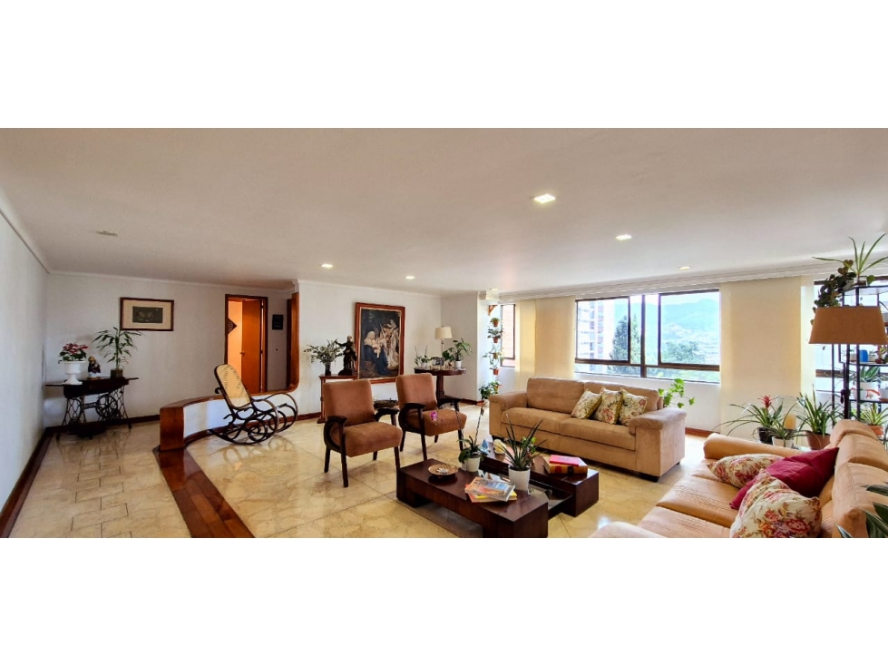 Venta de apartamento en el Poblado- Sector Castropol
