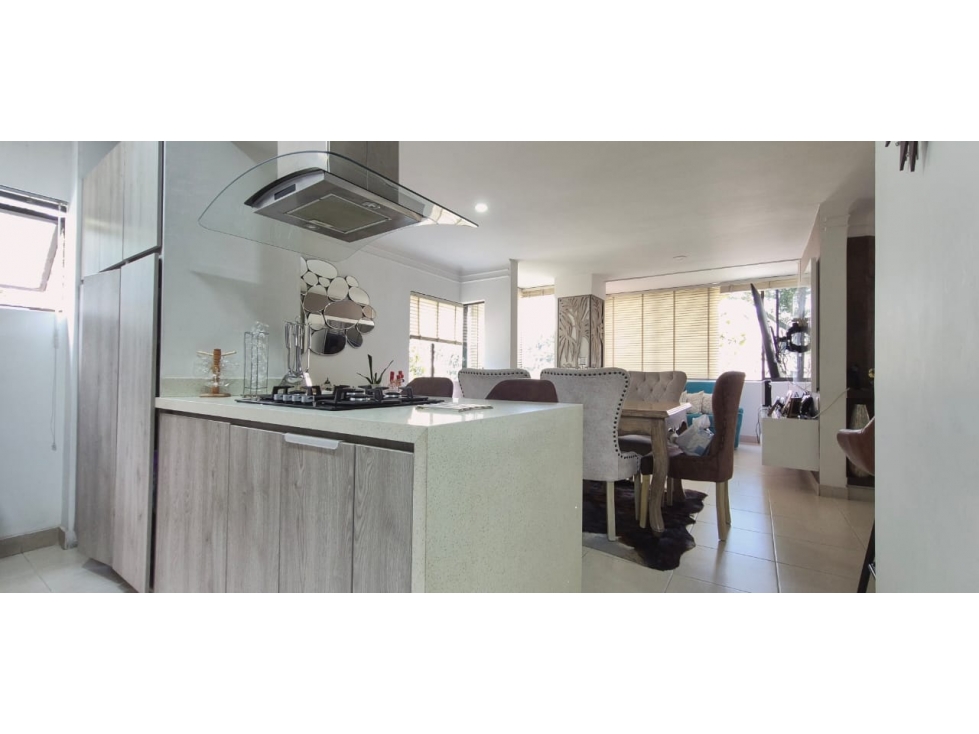 VENTA DE APARTAMENTO EN EL POBLADO SAN LUCAS — foto 3