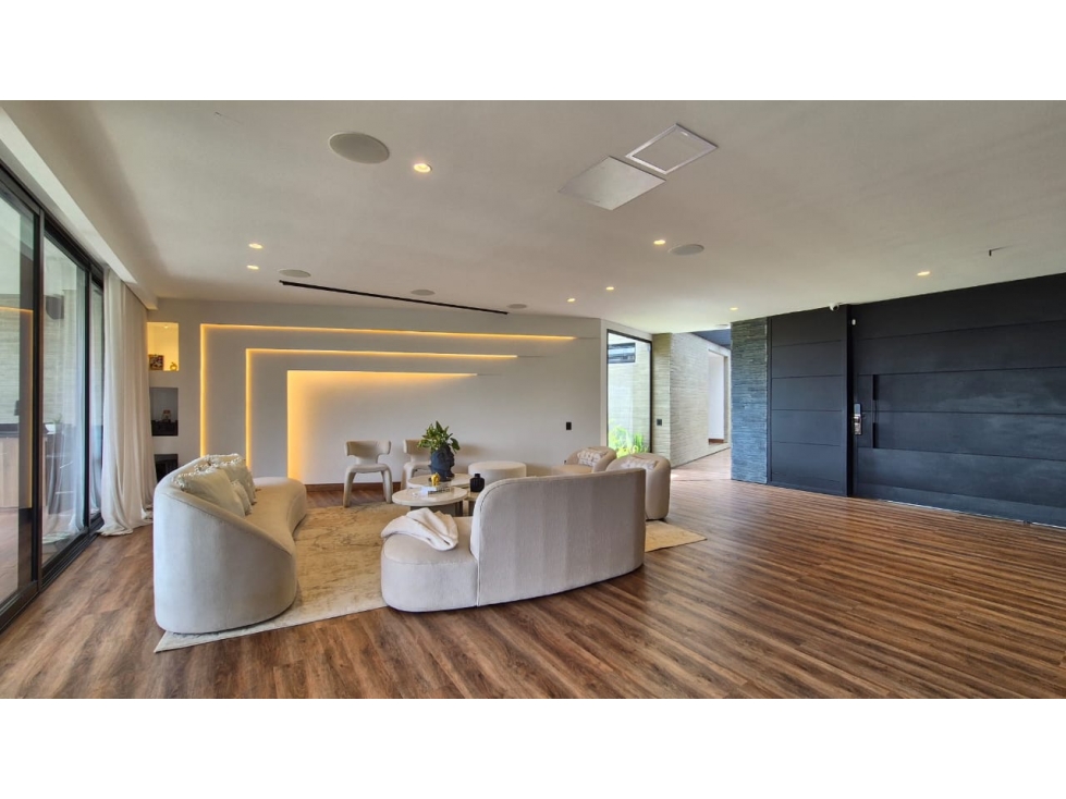 VENTA DE CASA EN EL ALTO DE LAS PALMAS -ENVIGADO  — foto 6