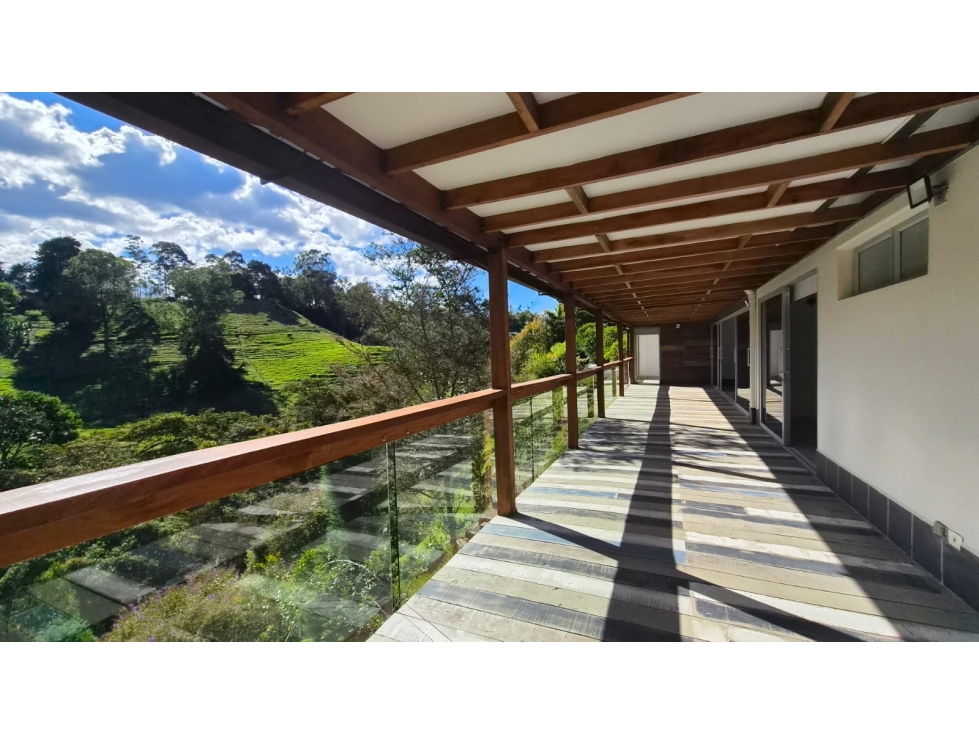 Casa campestre de un nivel en Pantanillo - El Retiro | 2.600 m²