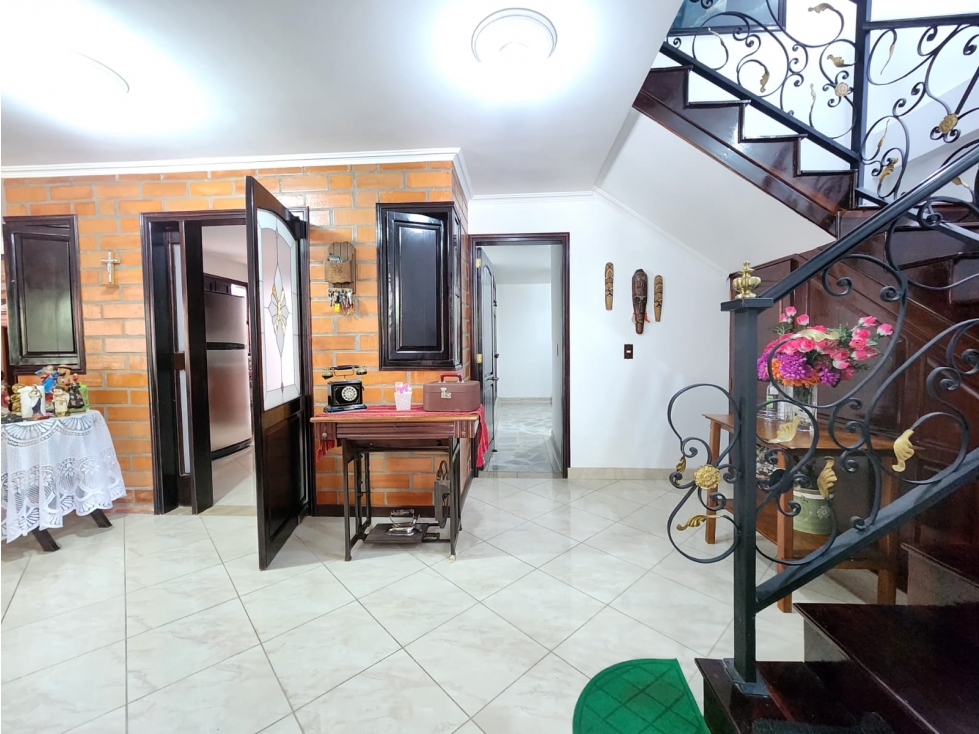 VENTA DE CASA EN SABANETA, LA DOCTORA PARTE BAJA — foto 6