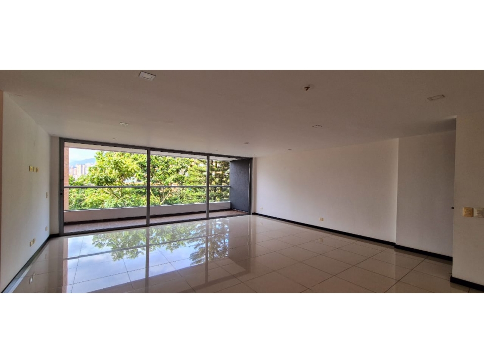 Venta de apartamento en Envigado sector Loma de las Brujas