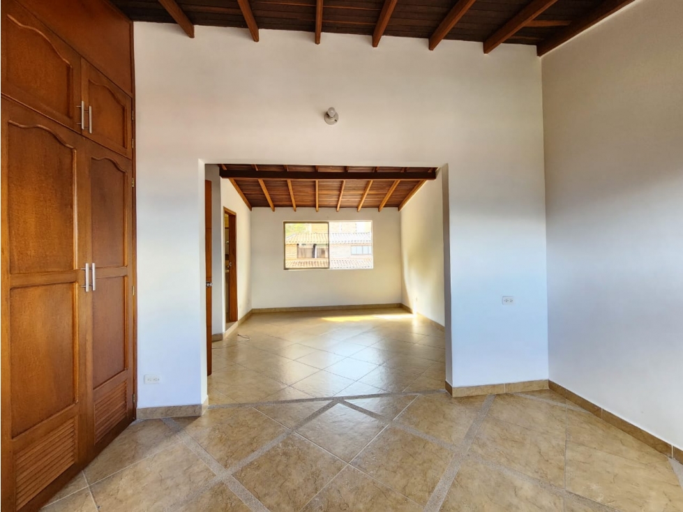 ESPACIO, TRANQUILIDAD Y BAJA ADMINISTRACIÓN EN LA ESTRELLA — foto 3