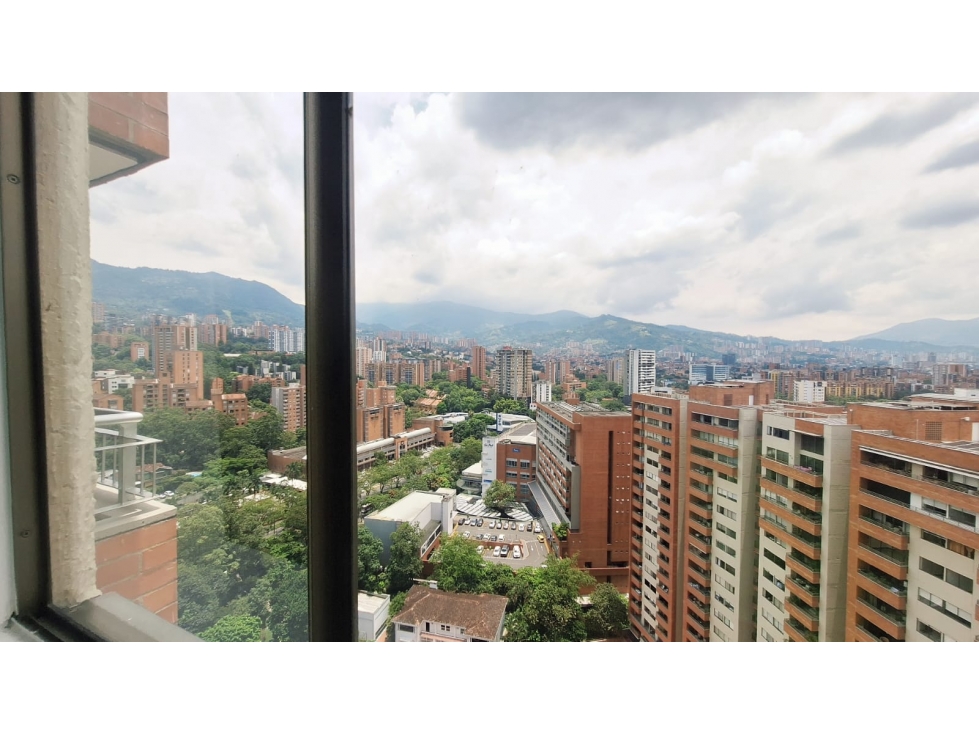 APTO CON VISTA SURORIENTE DEL POBLADO- ALTA VALORIZACIÓN  — foto 6