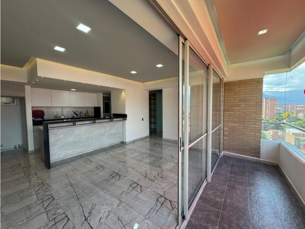 Apto en venta Unidad Residencial en Calasanz parte baja