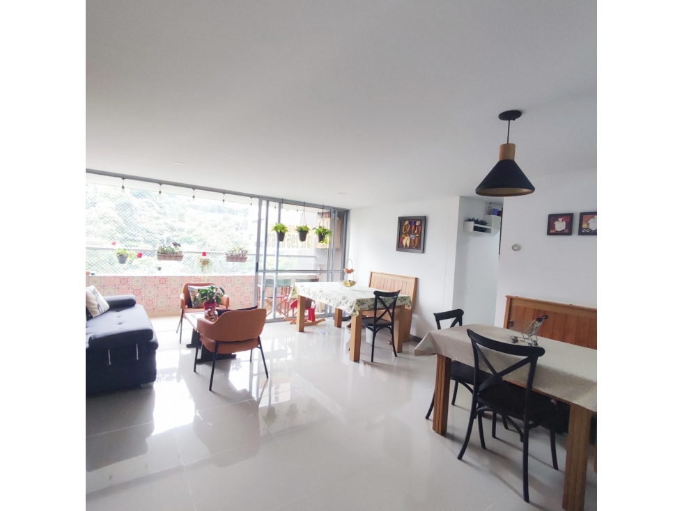 Venta de apartamento en Sabaneta sector Aves Maria — foto 3
